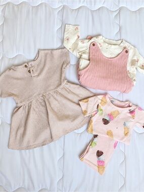 Burt’s bees 12 months girls sets
